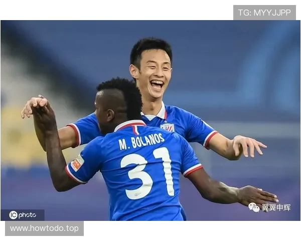 邓卓翔谈逆转取胜之道球队克服心理包袱展现团结奋进力量